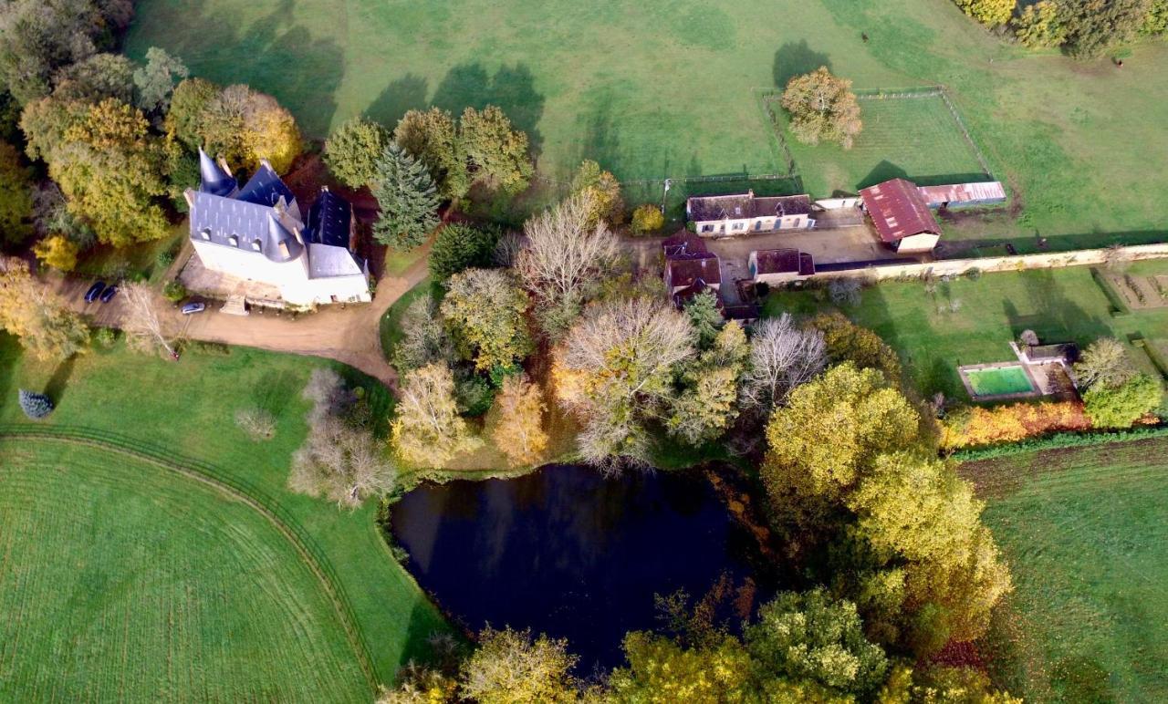 Cottages De Chateau De Vaux Yvré-lʼÉvêque Eksteriør billede